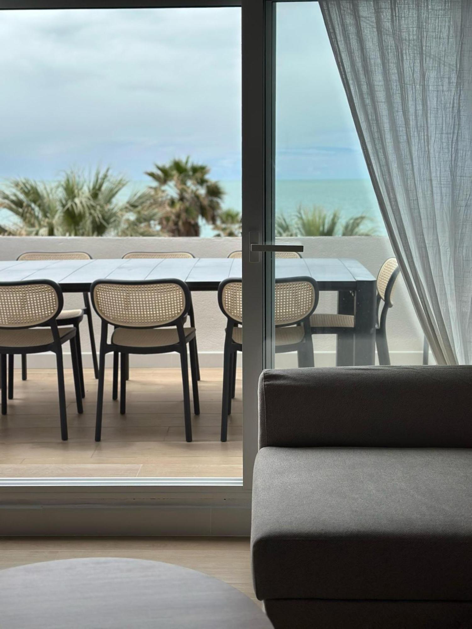Gatu Villa Mar "Preferente Para Mayores De 25 Anos Y Familias " El Puerto de Santa Maria Exterior photo