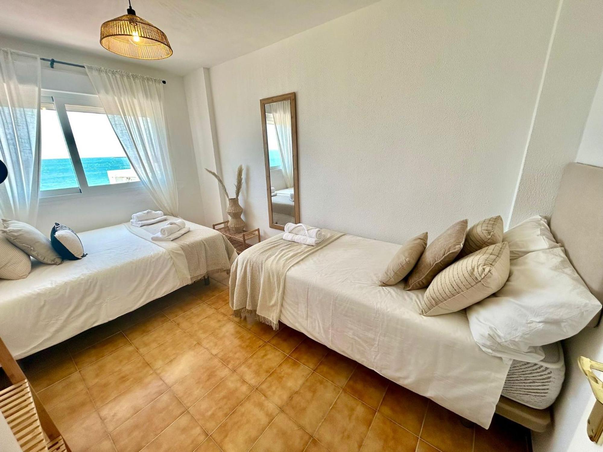 Gatu Villa Mar "Preferente Para Mayores De 25 Anos Y Familias " El Puerto de Santa Maria Exterior photo