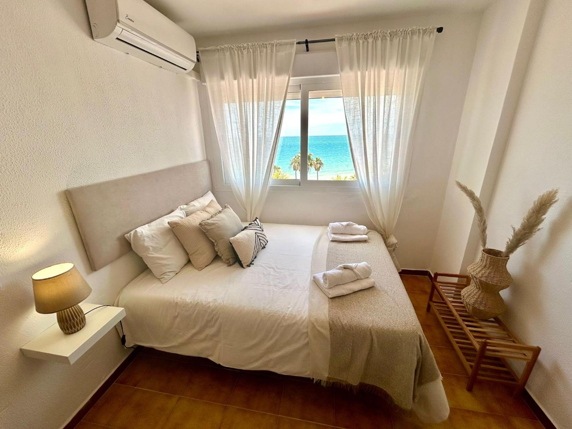 Gatu Villa Mar "Preferente Para Mayores De 25 Anos Y Familias " El Puerto de Santa Maria Exterior photo